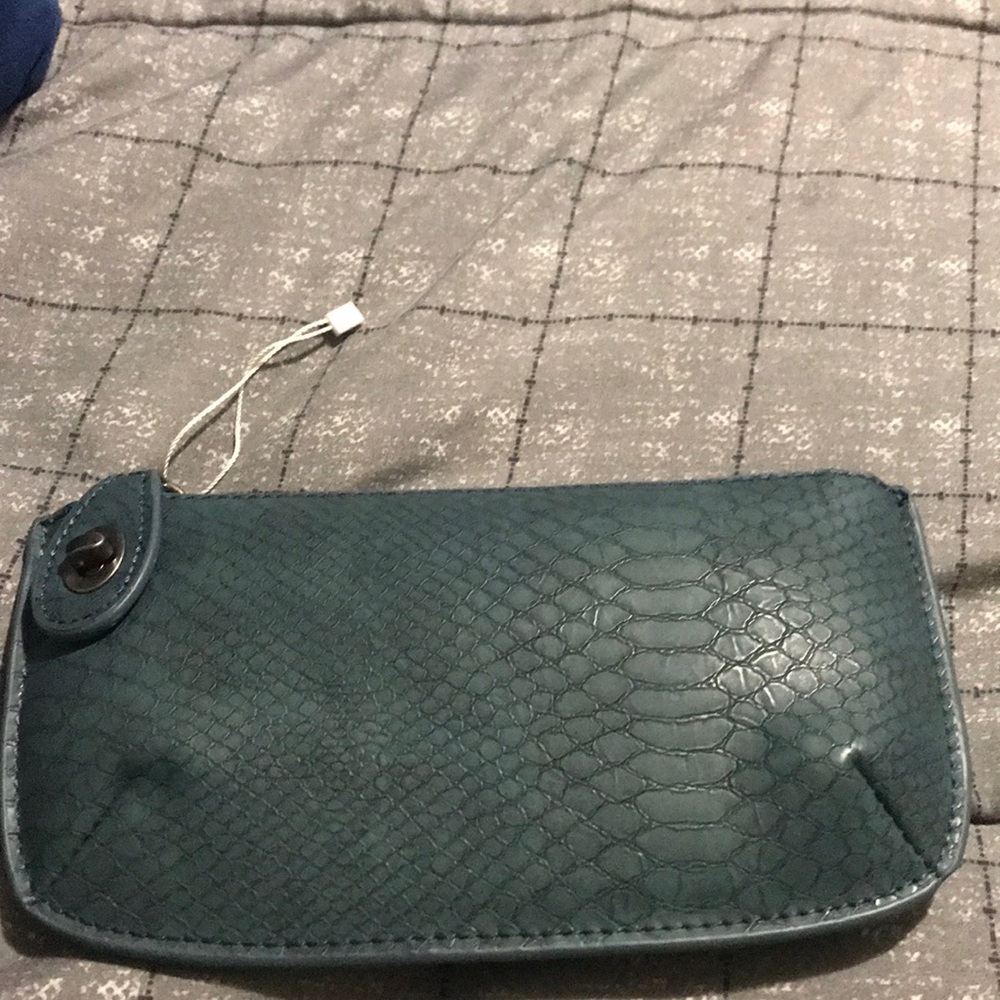 Blue shoulder strap /wristlet  purse with cardholder